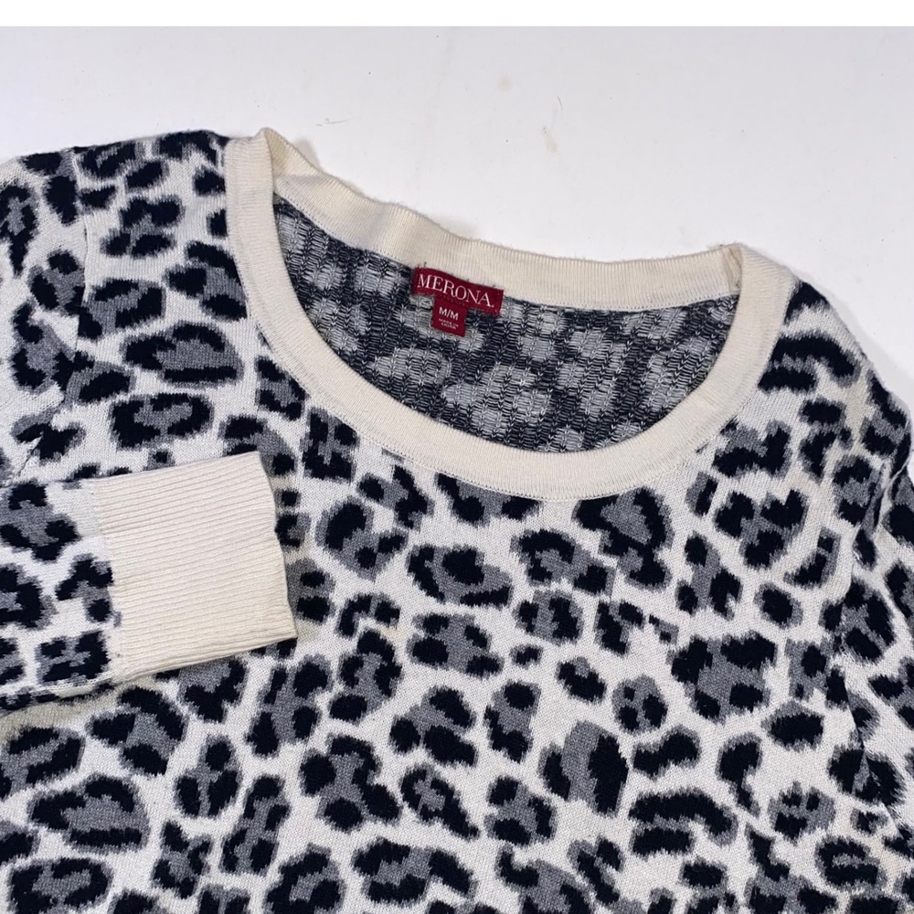 Merona Women's Leopard Print Crew Neck Pullover Sweater - Size M